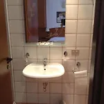 Szálloda Saini With Air Conditioning 3*