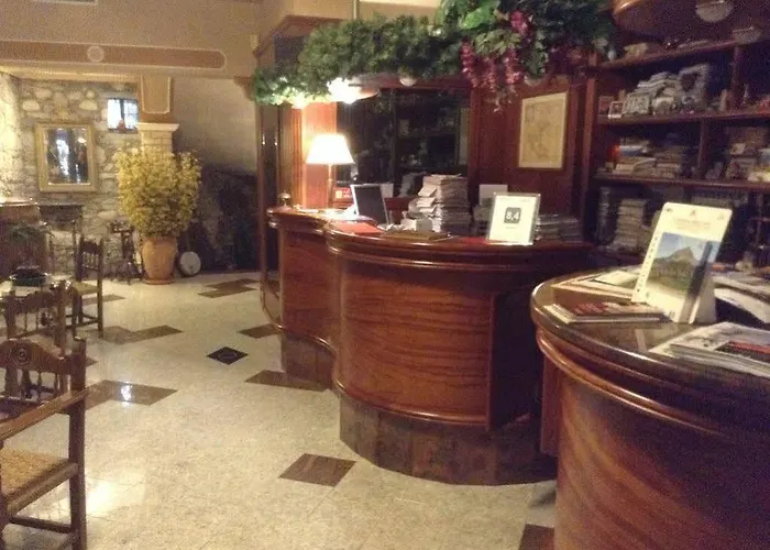 Hotell Saini With Air Conditioning