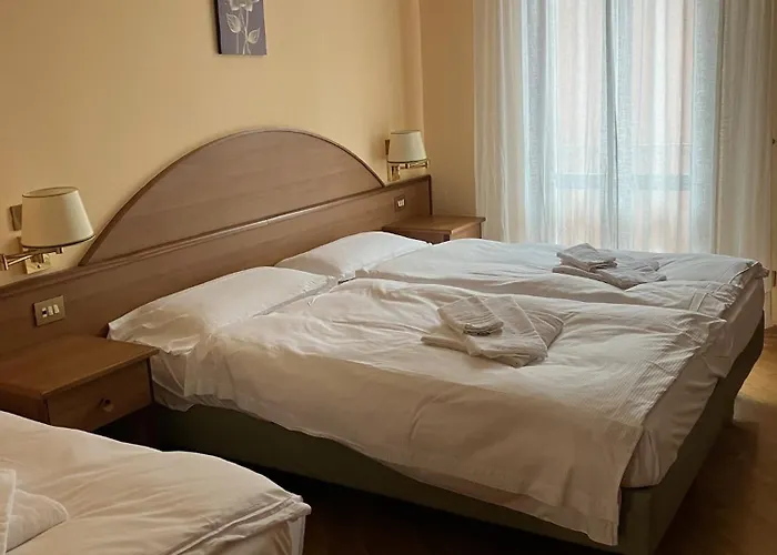 Saini With Air Conditioning Szálloda 3*