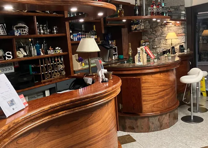 Szálloda Saini With Air Conditioning